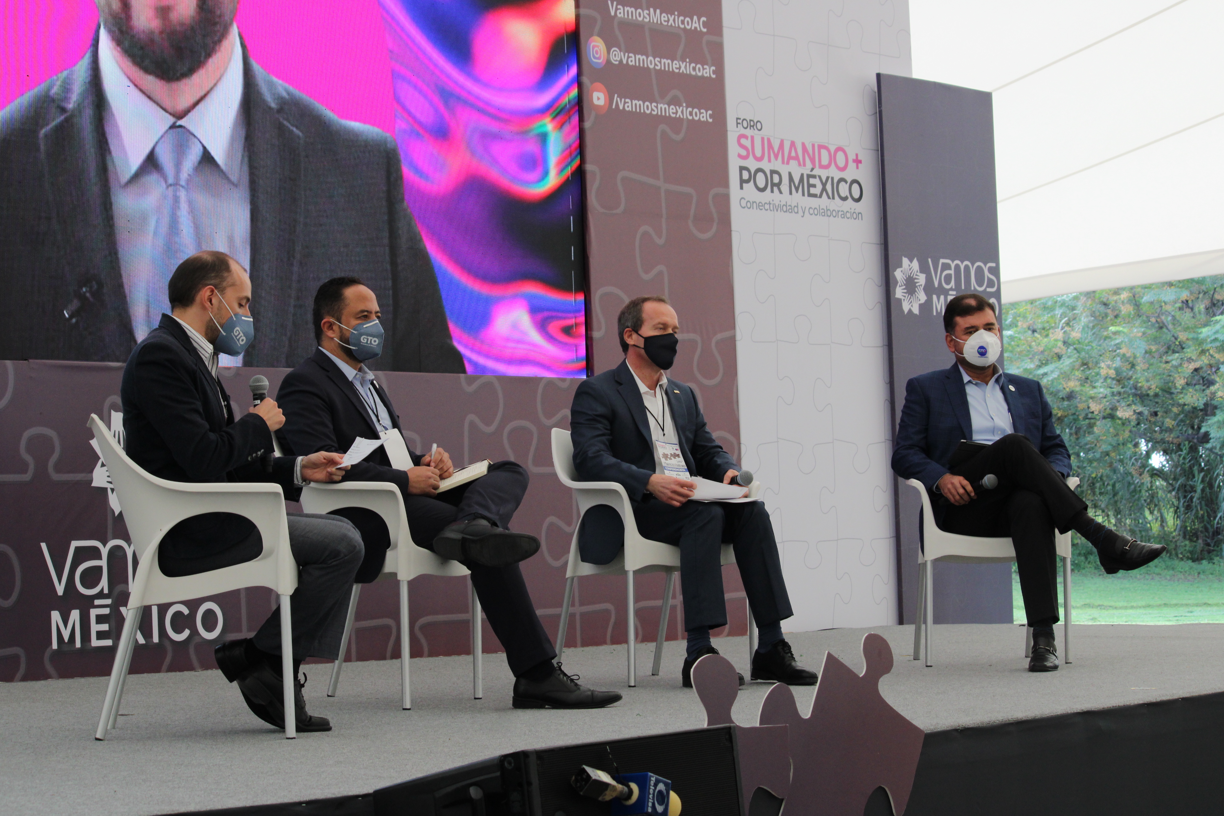 Foro Sumando + por México Foro Sumando + por México