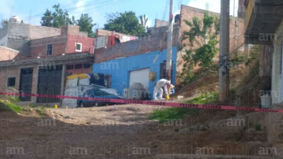 Asesinan a balazos a un hombre al abrir la puerta de su casa - Periódico AM