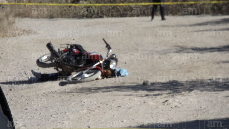 Pareja que iba en moto es alcanzada por camioneta y matan a mujer ...