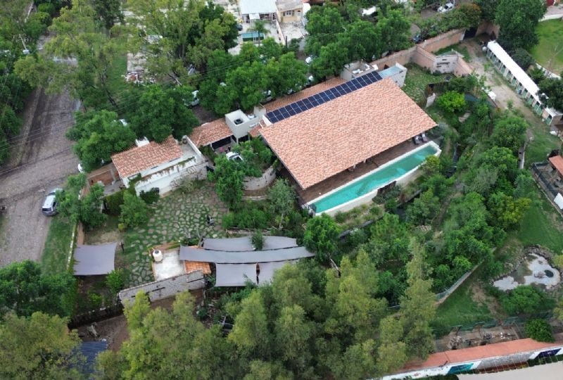 Alejandra Gutiérrez asegura que la construcción tuvo un costo de poco más de cinco millones de pesos. Foto: José Antonio Castro.