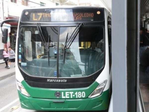 ¿Cómo pasamos de 4 rutas a un sistema de 19 empresas? La evolución (y crisis) del transporte en León