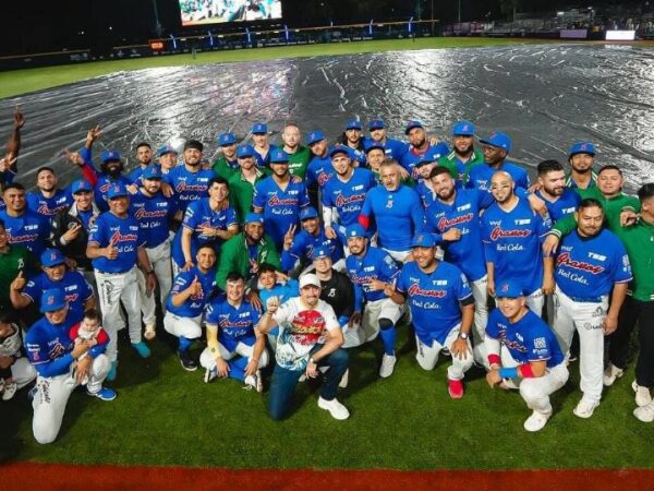 Bravos de León jugarán ante Diablos Rojos en la Copa León 450