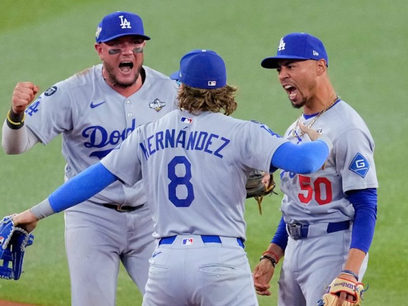 Los Dodgers de Los Ángeles celebran su victoria en el juego 6 de la Serie Mundial 2025.