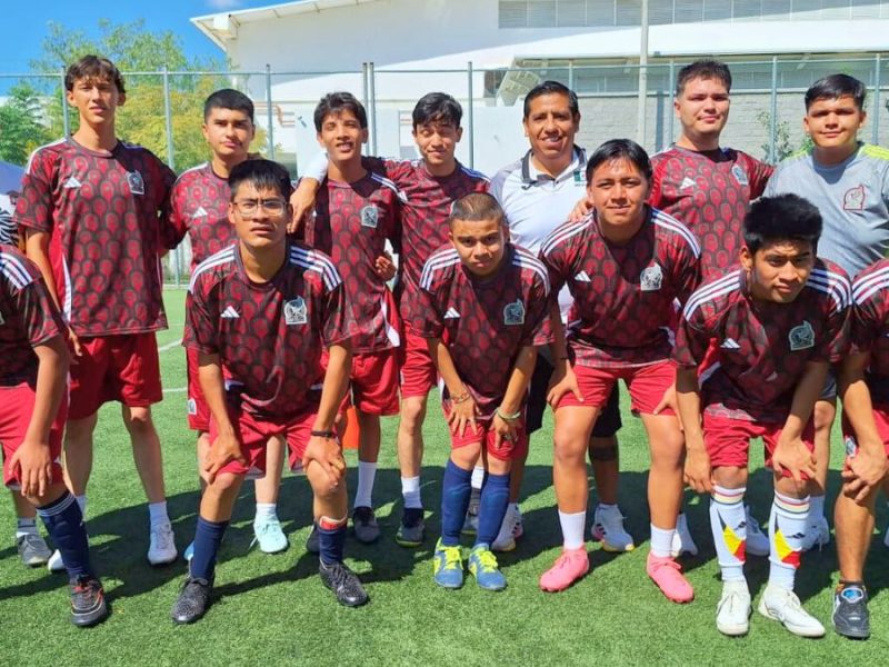 La Selección Mexicana de futbol PC entrenó en León.