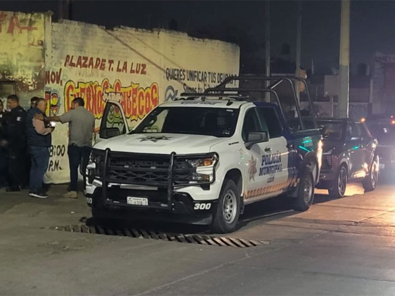 accidente patrulla policía león