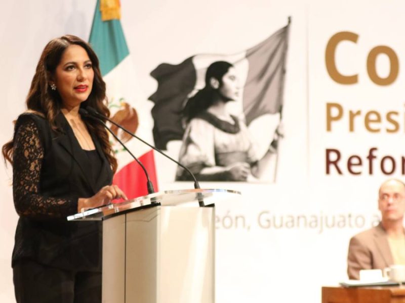 Libia Dennise García Muñoz Ledo dijo que Celaya eligió que se apoyara a la Feria de Verano