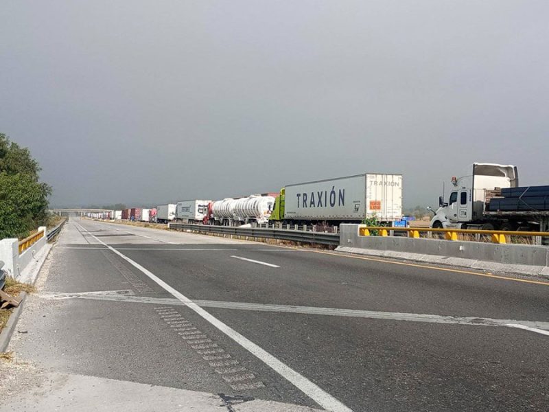bloqueos agricultores guanajuato michoacán jalisco