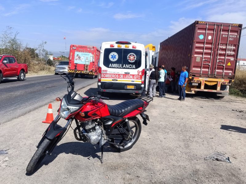 Accidente en la carretera León-Santa Rosa Plan de Ayala 3