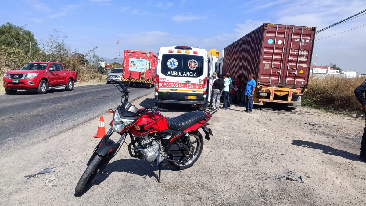 Accidente en la carretera León-Santa Rosa Plan de Ayala 3
