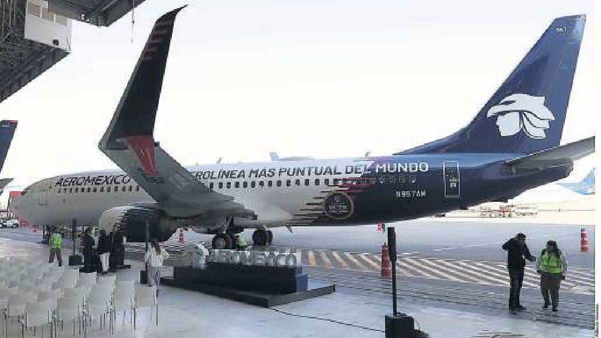 Aeroméxico refuta al DOT tras la amenaza de prohibir la carga combinada desde el AICM.