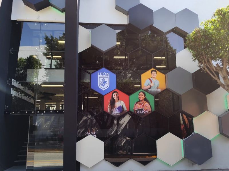 Biblioteca Ignacio García Téllez primer año de modernización