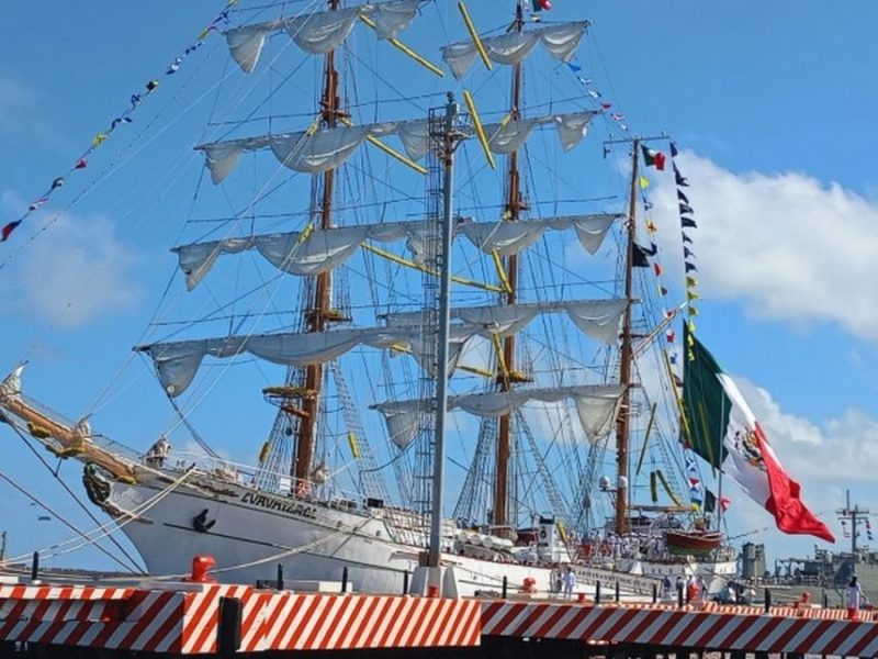 Buque Cuauhtémoc