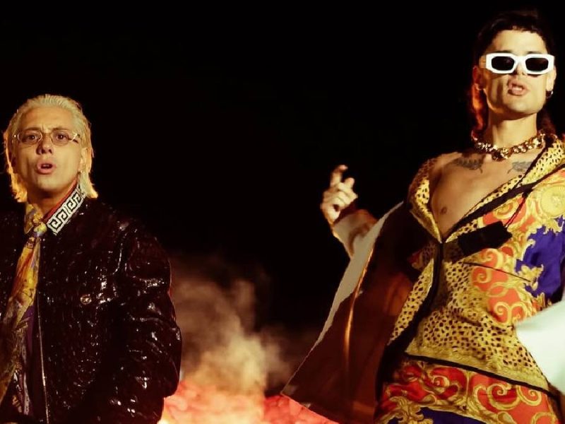 Ca7riel y Paco Amoroso en avión