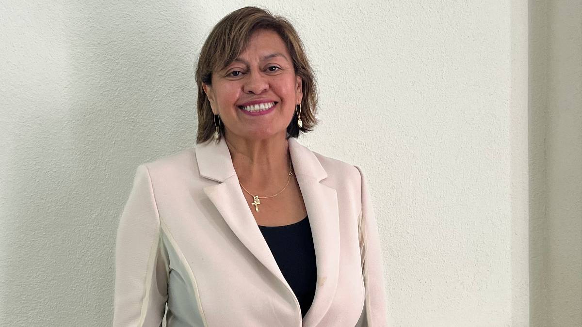 Desaceleración económica en México; advierten sobre informalidad desde León, Guanajuato.