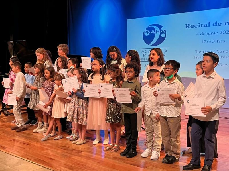 María Polak y Academia Praga 1