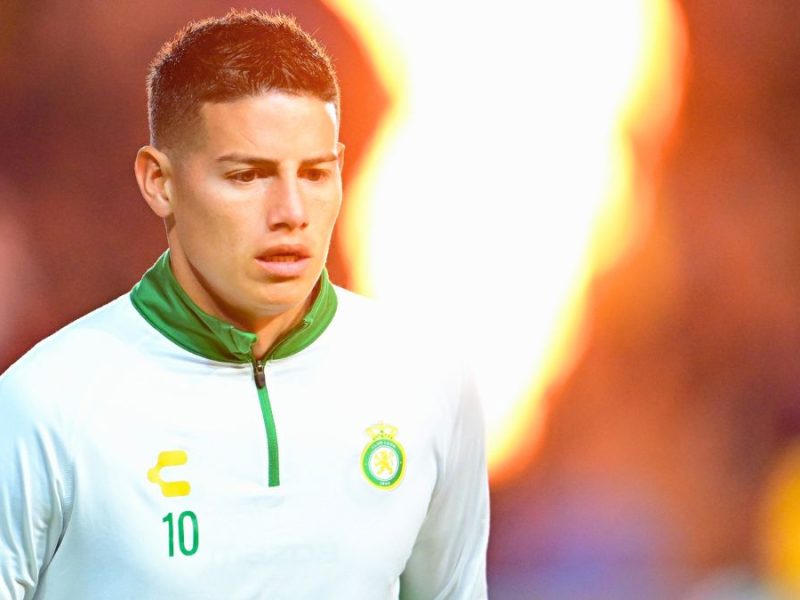 Nacho Ambriz prácticamente se despide de James Rodríguez en León. MexSport.