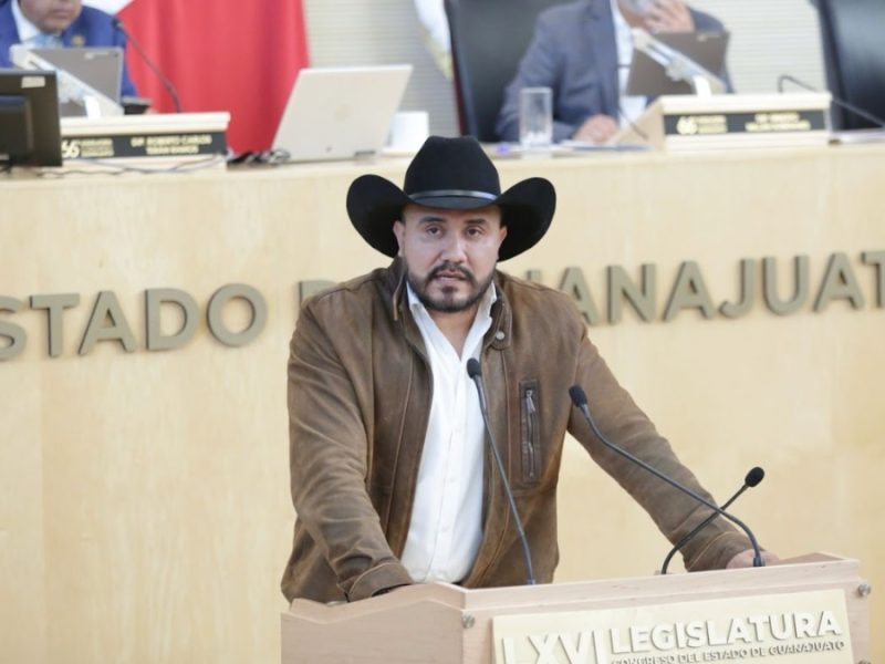 PAN pide eliminar ISR en aguinaldos