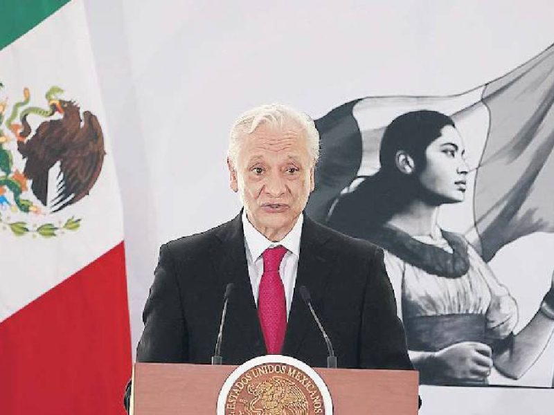 Crisis de liquidez de Pemex podría agravarse por el destino de nuevos ingresos.