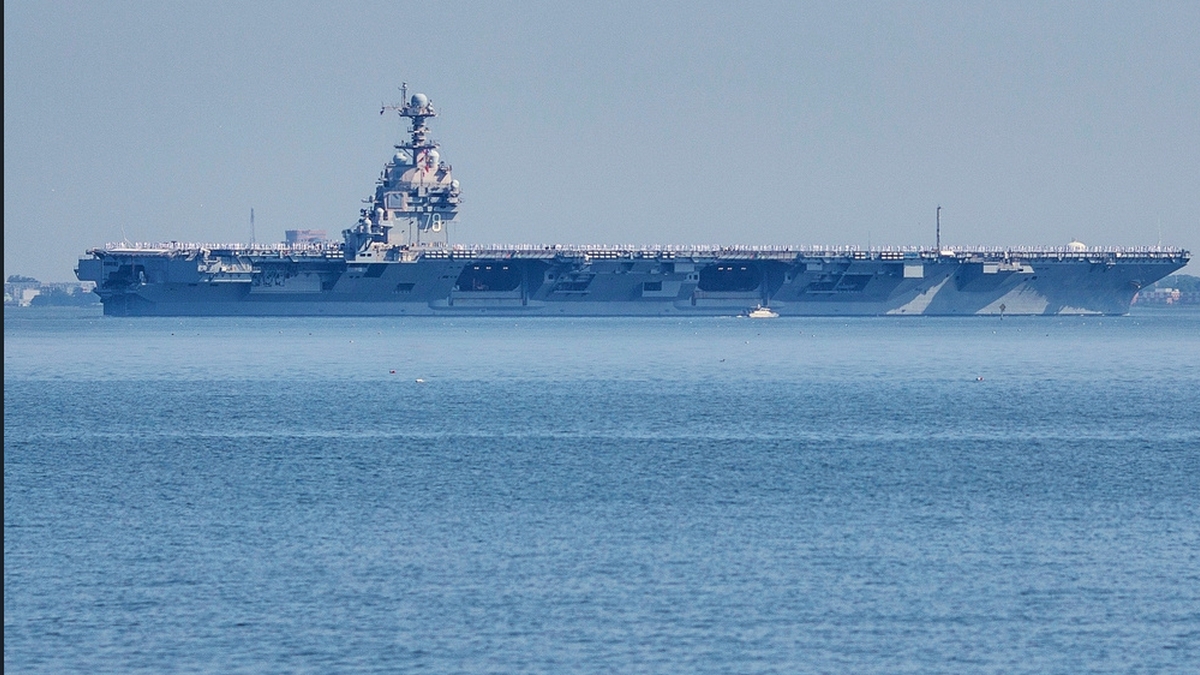 Portaaviones de EU en Venezuela