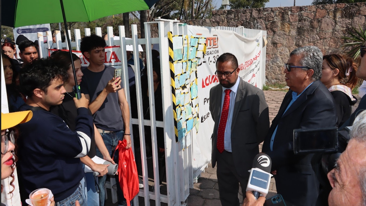 Estudiantes del Tec de León