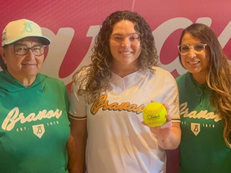 Rachel García en su presentación con las Bravas de León. Agustín Baeza.