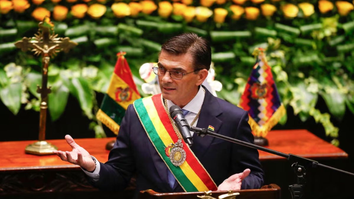 Rodrigo Paz jura como presidente