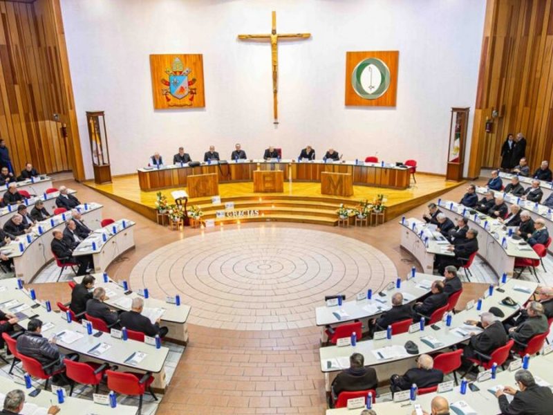 Violencia contra sacerdotes