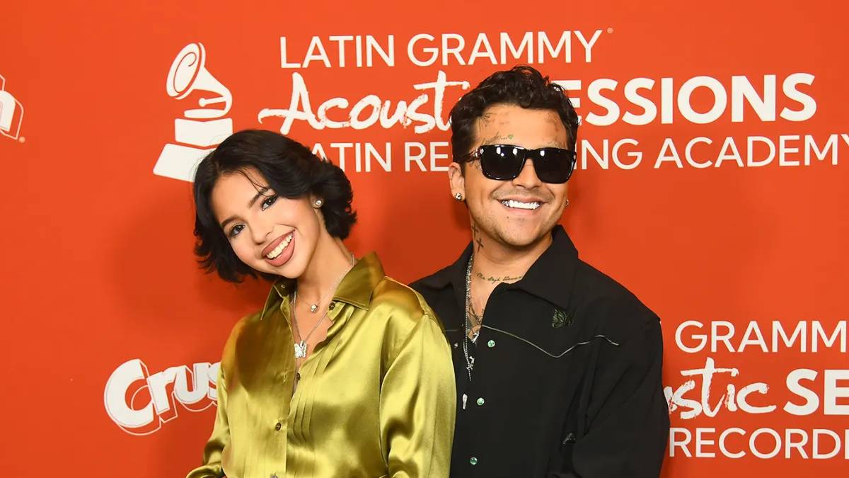 ángela aguilar y christian nodal boda religiosa