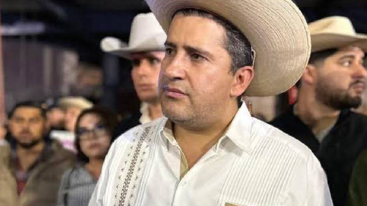 carlos-manzo-alcalde-uruapan