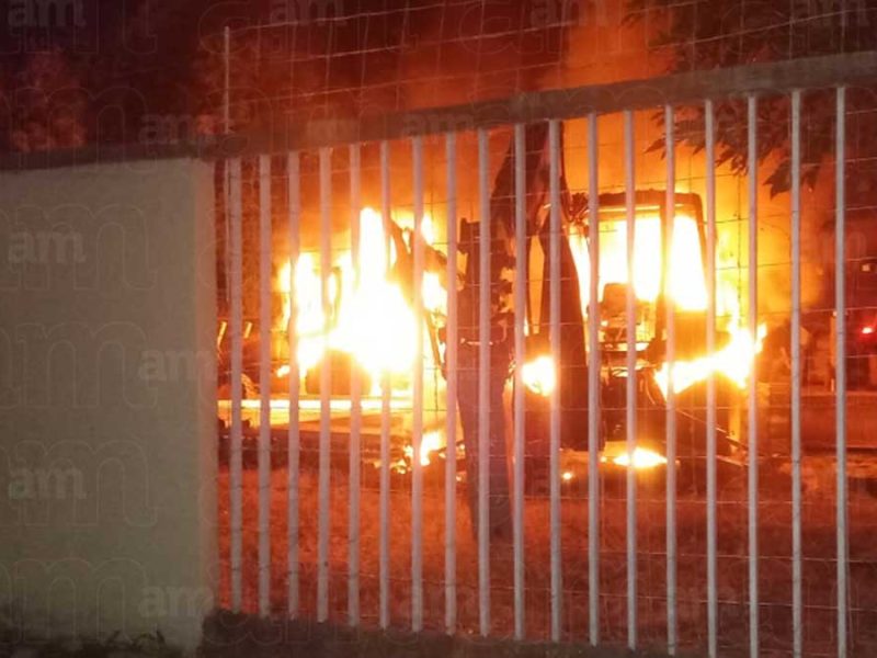 incendio colonia Jardines Celaya