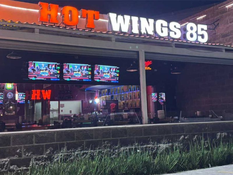 asalto en Hot Wings 85 Irapuato