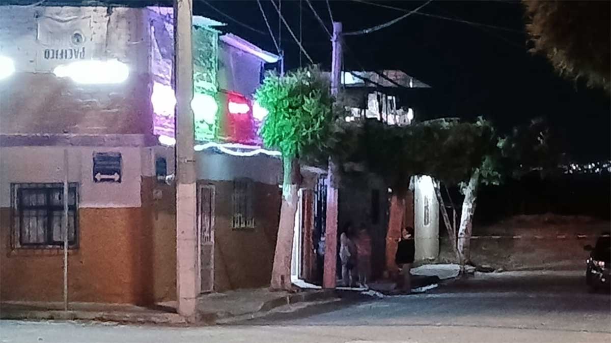 matan a hombre en Lázaro Cárdenas