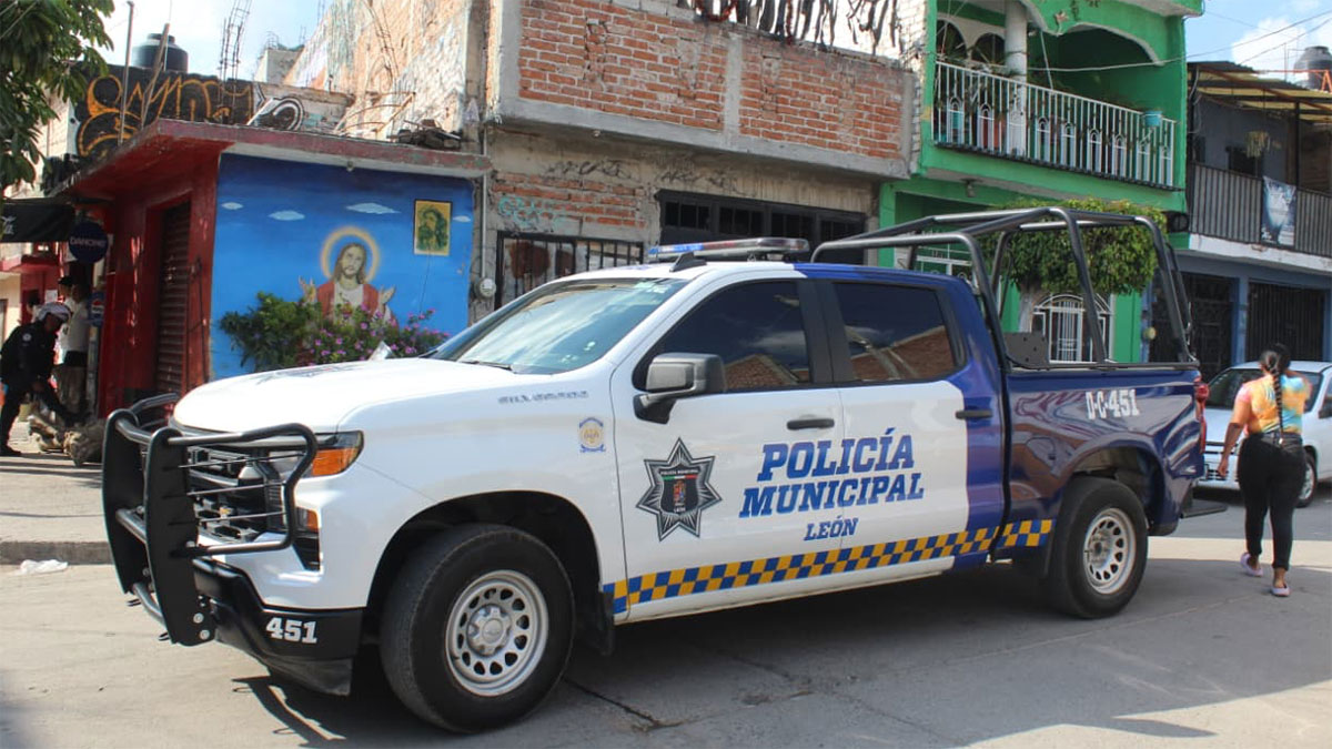 Riña León 1 balazos detenido