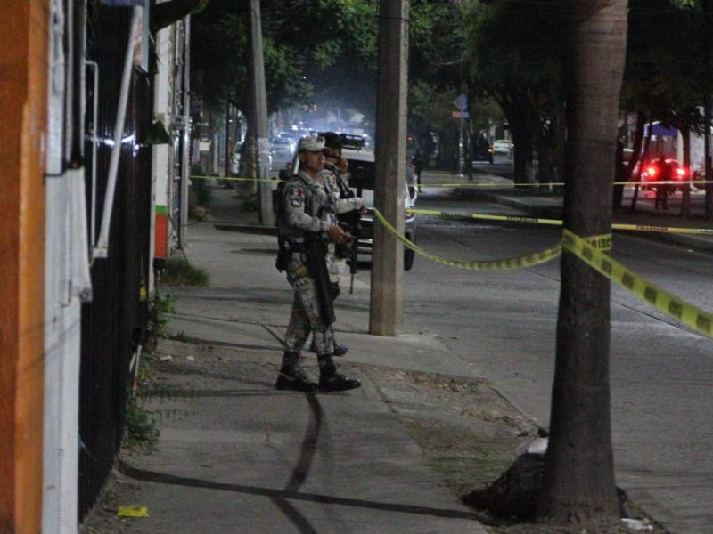 mujer-atacada-balazos-residencial-victoria