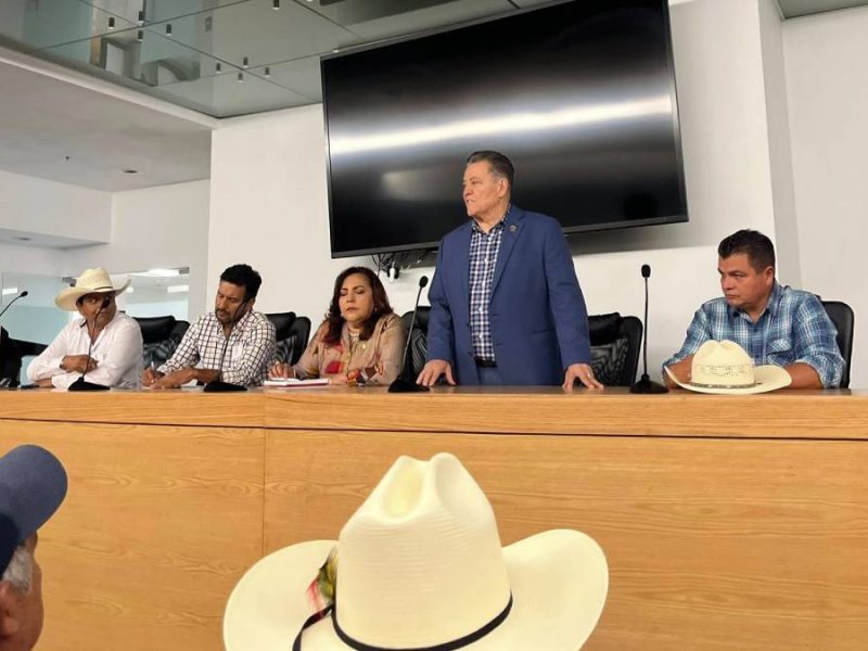 reunion-campesinos-diputados