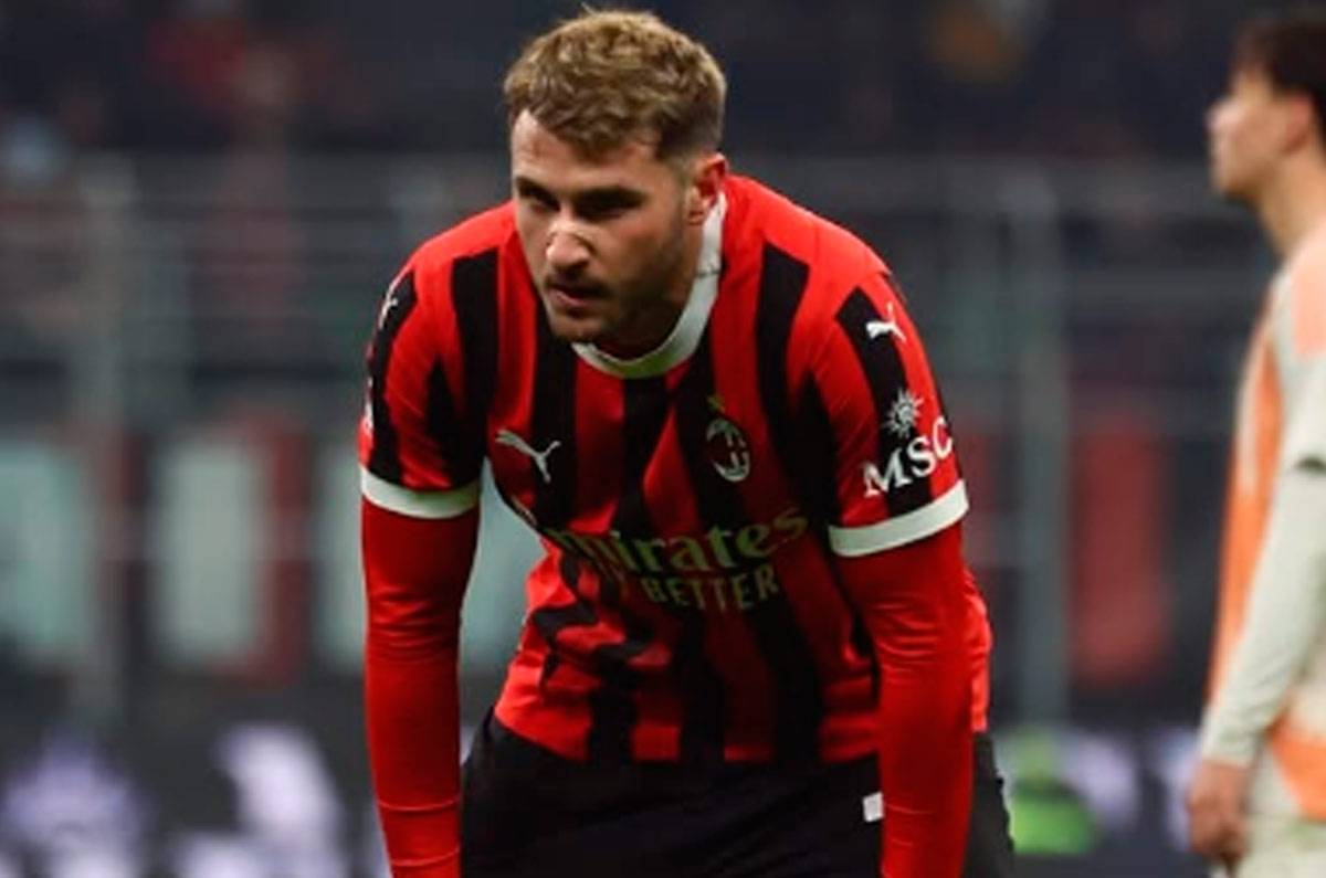 Santi Gimenez no pudo ver actividad con el Milan.