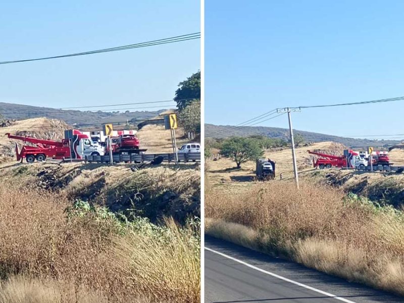 tráiler vuelca autopista Morelia-Salamanca