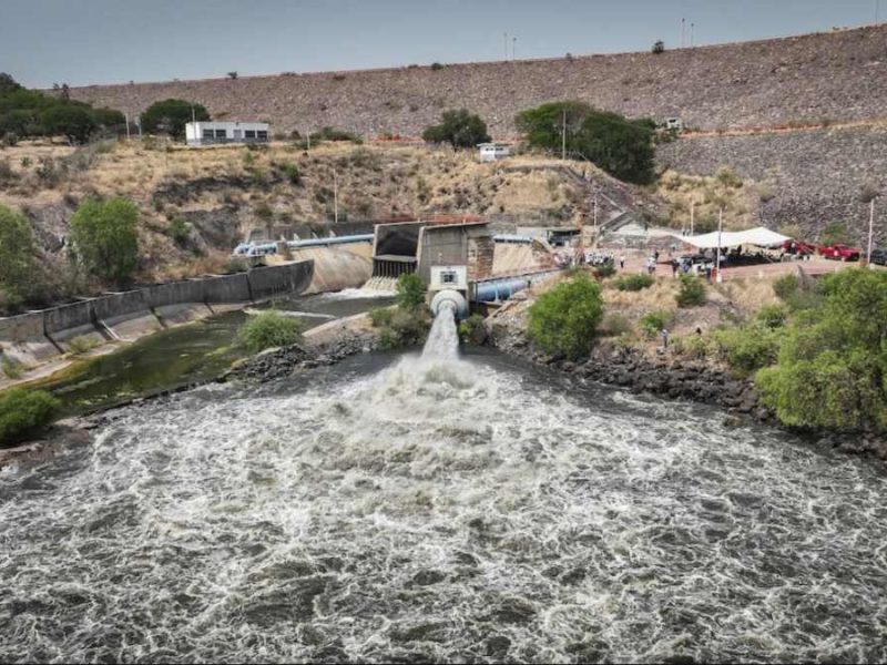 Desata Acueducto Solís-León batalla legal por el agua; tramitan 5 mil amparos en Jalisco