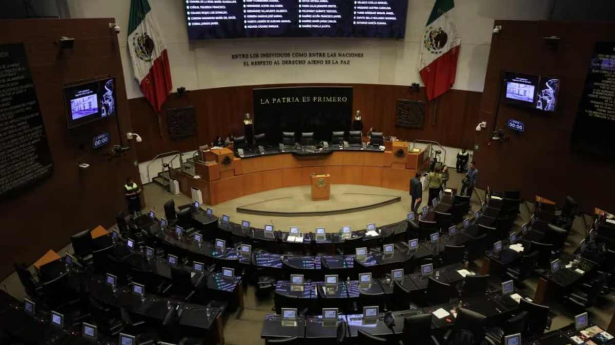 Candidatos para la FGR