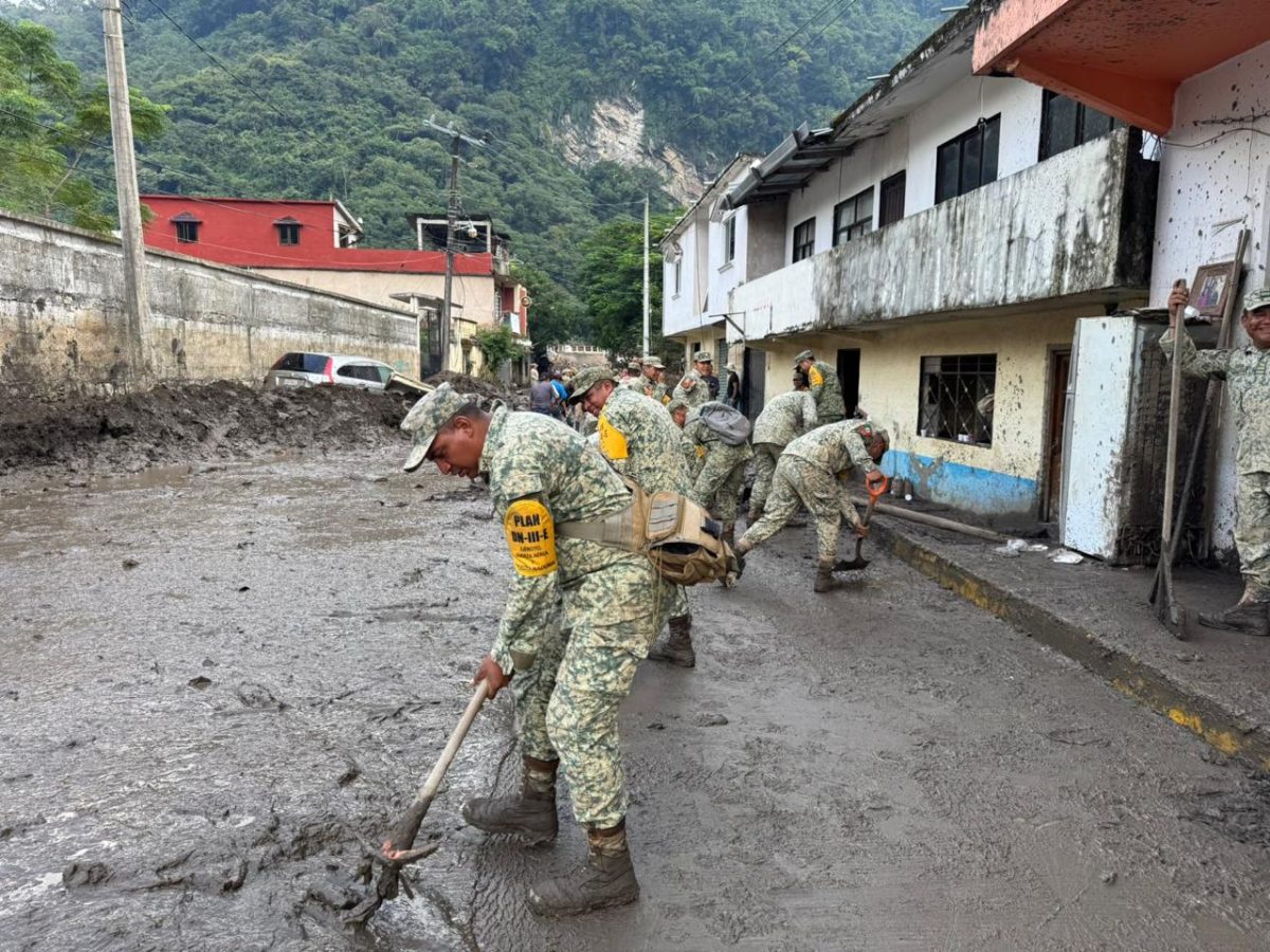 Reubicación de comunidades afectadas sigue en planeación: Menchaca