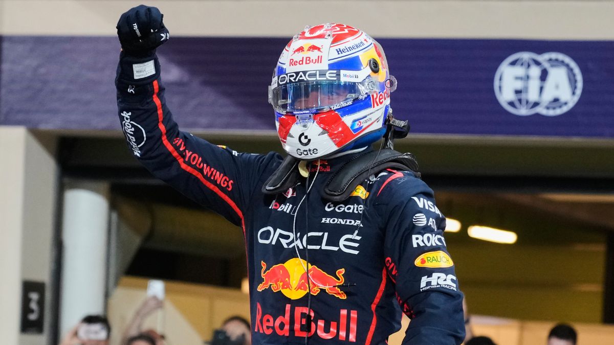 Max Verstappen luego de terminar primero la clasificación del GP de Abu Dhabi. Foto: Agencia AP.