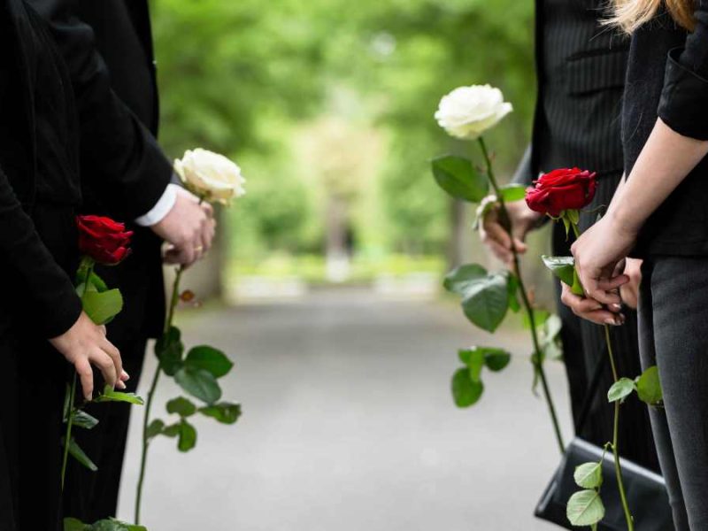 ¿Derecho al luto? Diputados de Guanajuato proponen asuetos ante muerte de un familiar