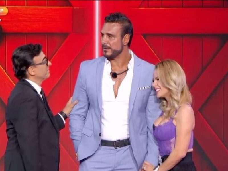 Alberto del Río ‘El Patrón’ pierde lucha en ‘La Granja VIP’