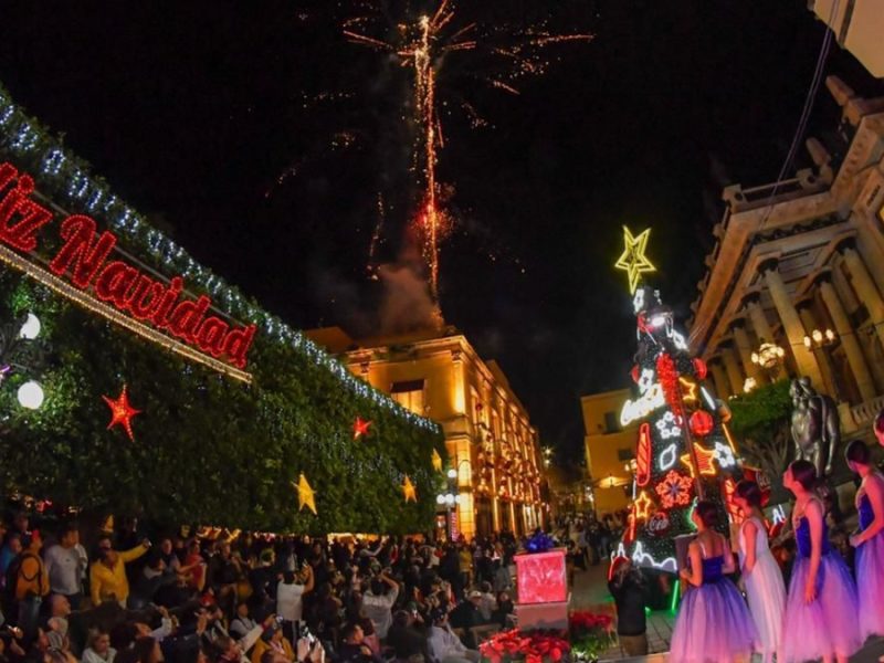 Encendido del árbol navideño en Guanajuato capital
