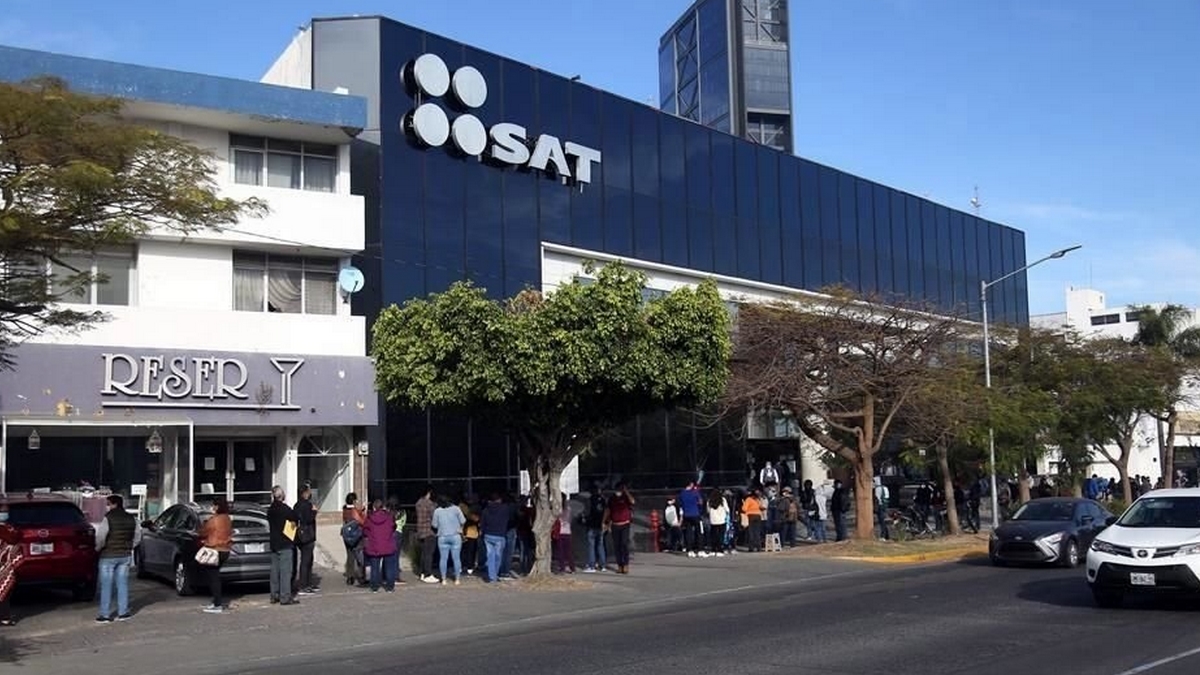 SAT contra contribuyentes
