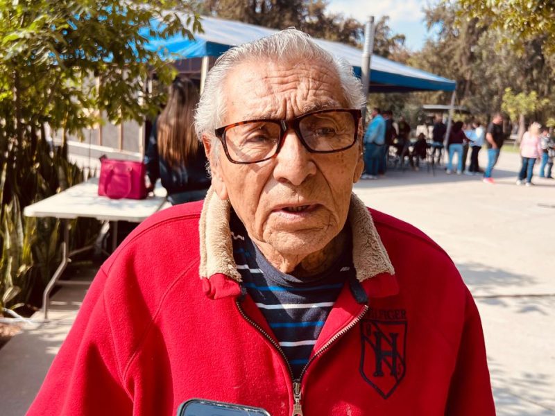 “Es un cambio de vida total”: Tras 20 años, Antonio vuelve a escuchar gracias al DIF y la iniciativa privada