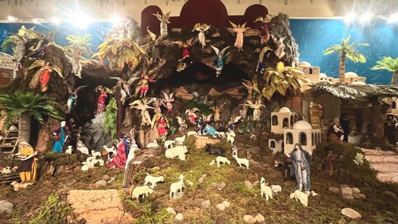 Inauguran Nacimiento Monumental en Salamanca