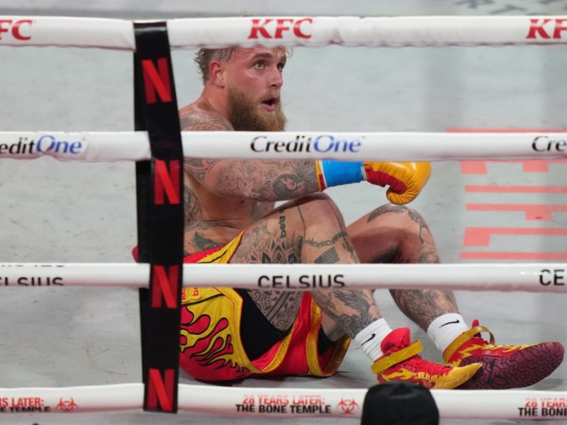 Jake Paul sufre doble fractura de mandíbula tras pelea con Anthony Joshua, pero pide enfrentar a Canelo Álvarez