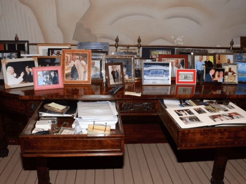 Defiende alto funcionario de Trump publicación parcial de archivos de Epstein