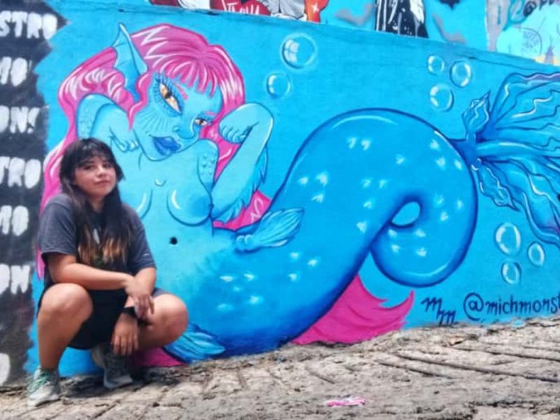 Mich Monstera: La artista leonesa que llevó el fanzine local hasta Londres